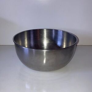 🍪🥄 Stainless Steel Mixing / Baking Bowl! Will Last Forever! YUMMY! 🍽🎂
